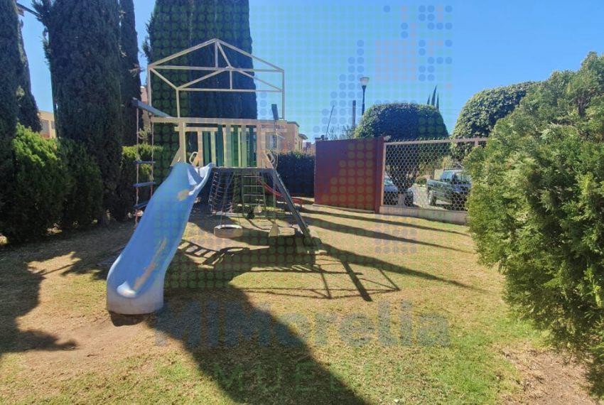 5e92f8ba-e8bb-4229-8822-1c215fb992c4