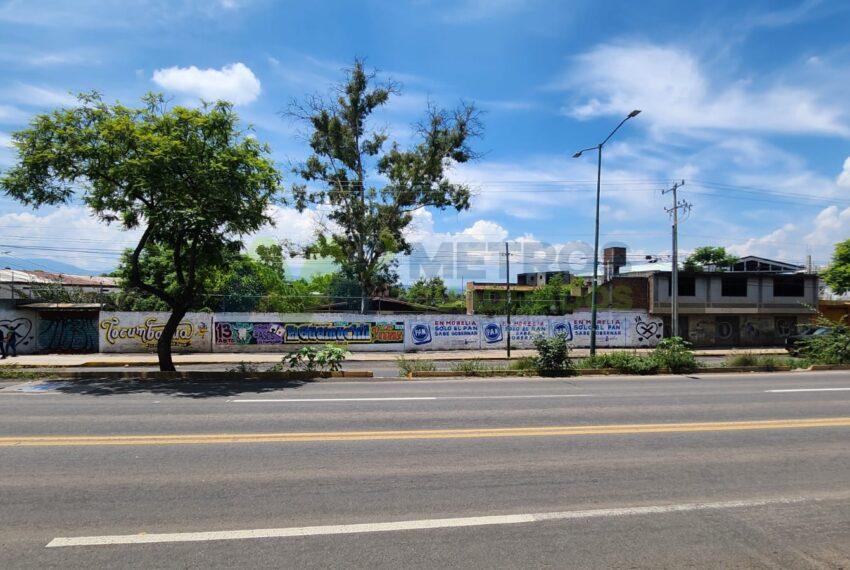 b364012c-1c81-404f-b2b6-35303e99c901