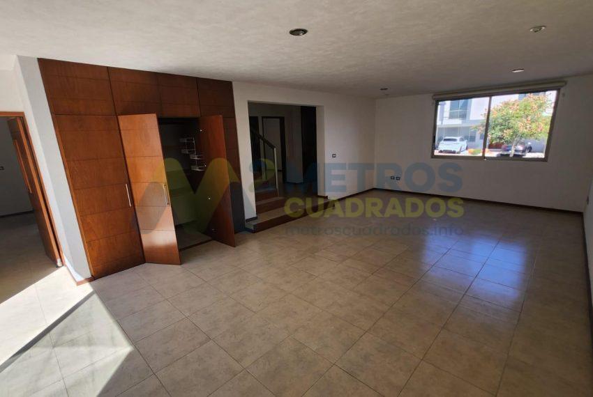 WhatsApp-Image-2023-11-04-at-12.41.22-PM