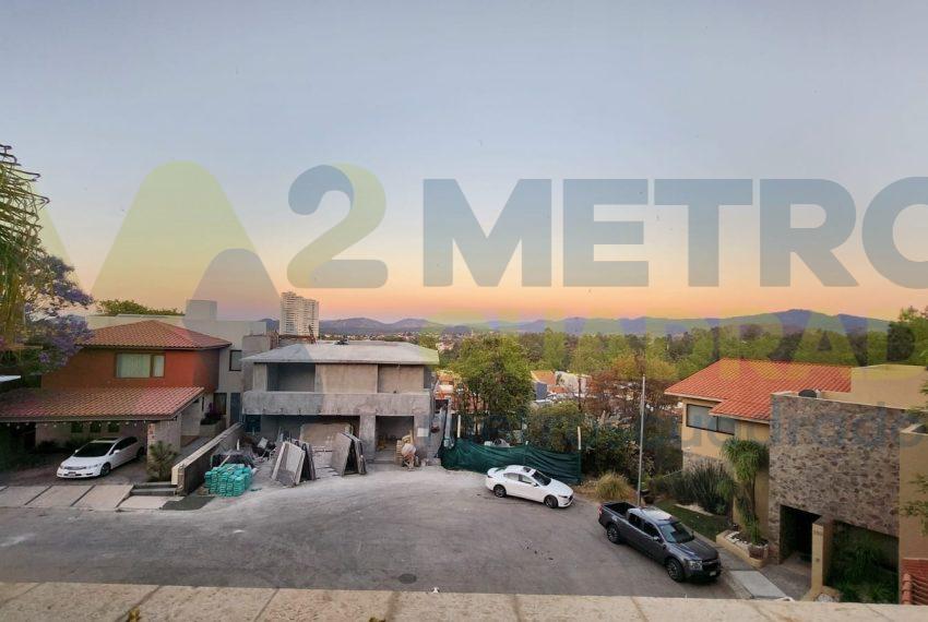 0d82a081-8b26-47ef-937a-aa68d6bdeb93