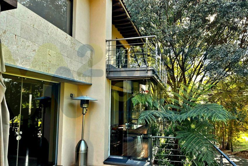 7060e3e7-aae4-4373-9016-97f79f881d90