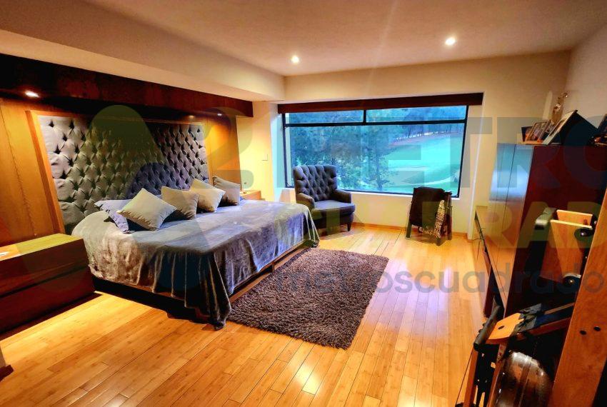 eb60de76-071b-4520-975a-15a6bab9b193