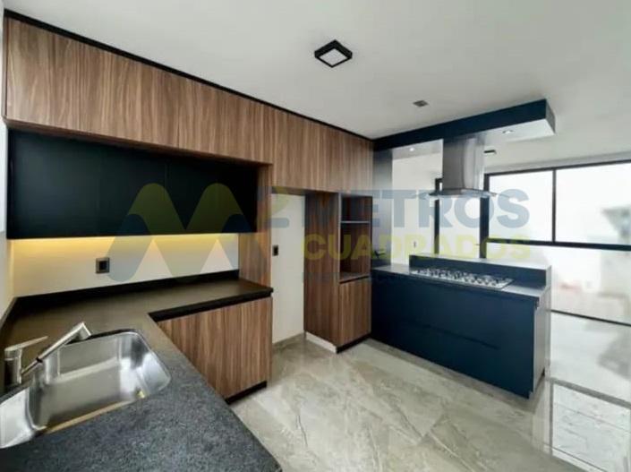 WhatsApp Image 2024-08-20 at 11.45.21 AM (4)