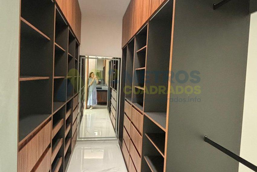 WhatsApp Image 2025-08-20 at 8.10.25 PM