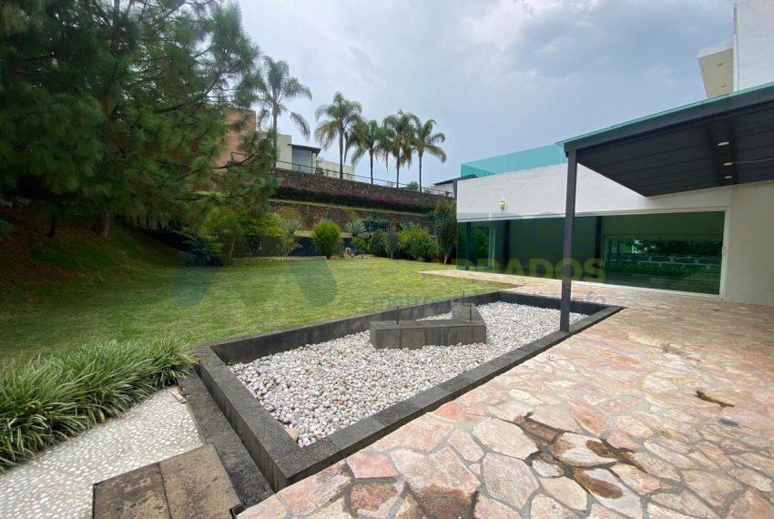 WhatsApp Image 2025-09-11 at 12.37.57 PM (2)