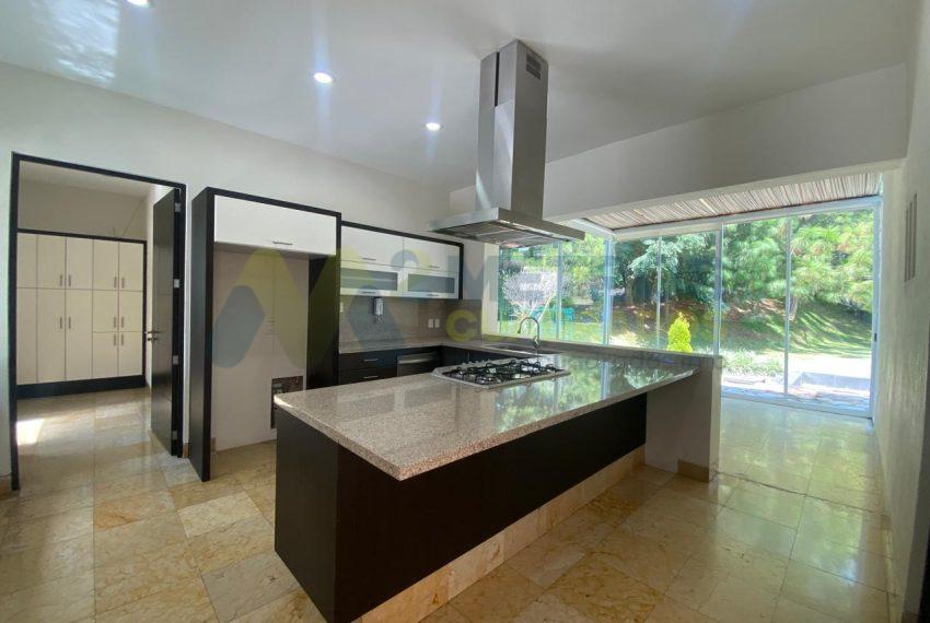 WhatsApp Image 2025-09-11 at 12.37.59 PM (2)