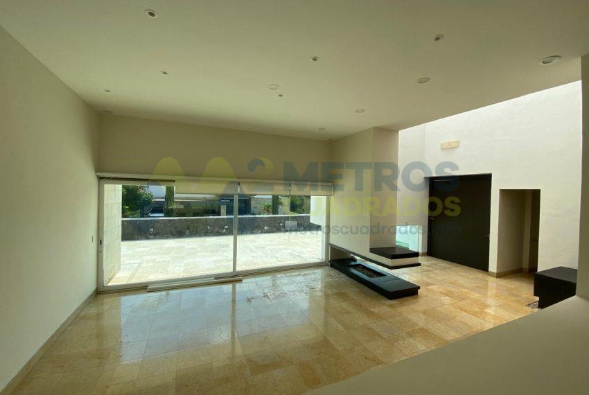 WhatsApp Image 2025-09-11 at 12.38.06 PM (4)