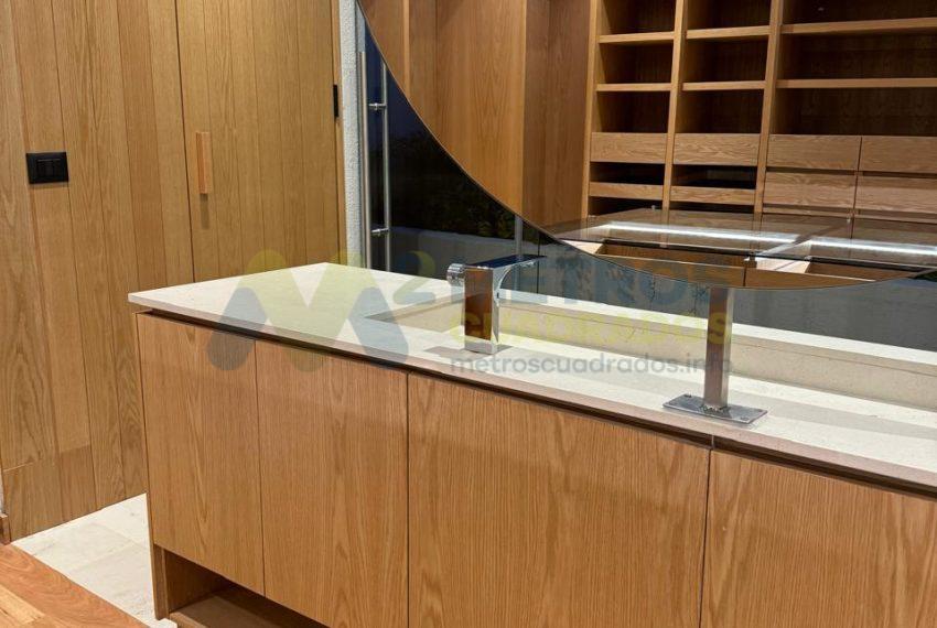 WhatsApp Image 2025-10-30 at 7.37.40 AM (1)